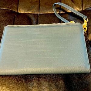 Dagne Dover clutch wallet in blue